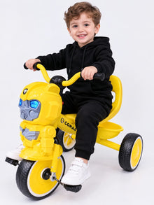 🏎️ The yellow "Robot Age" children's tricycle by Gomaa – the perfect first companion for adventures! 🏎️
